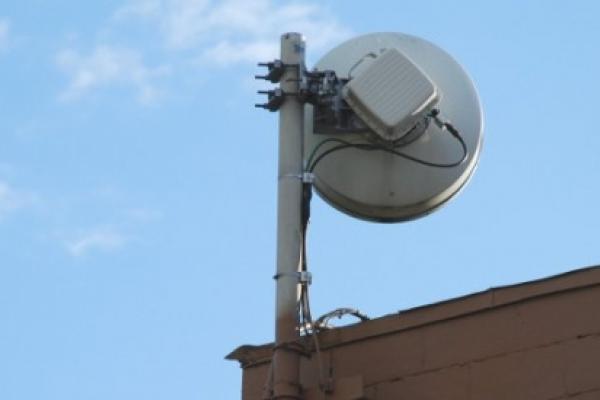 Microwave offers internet speed to high-density suburbs